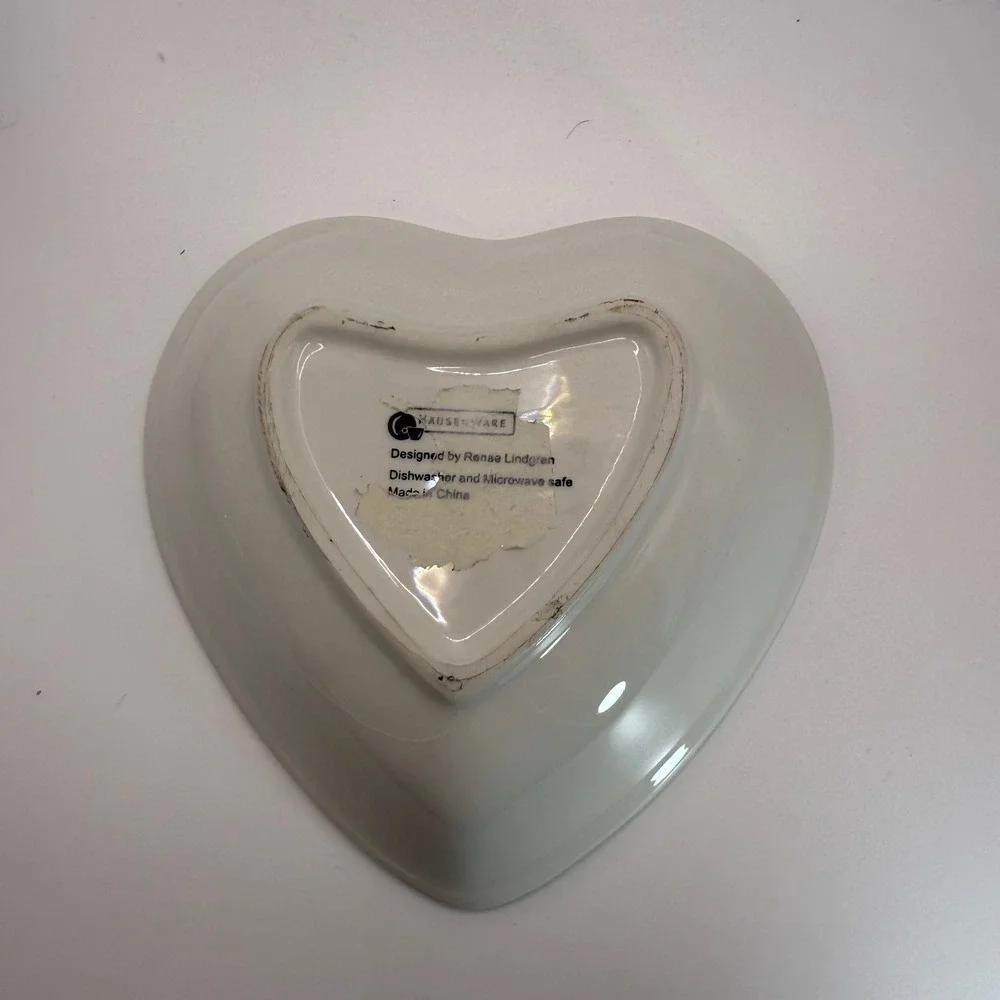 Hausenware Heart Bowl‎ Designed by Rense Lindgren Rainbow Christmas
